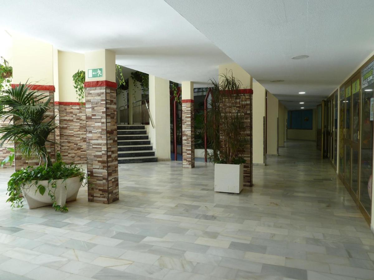 Parking Privado Benalbeach Benalmádena Exteriér fotografie